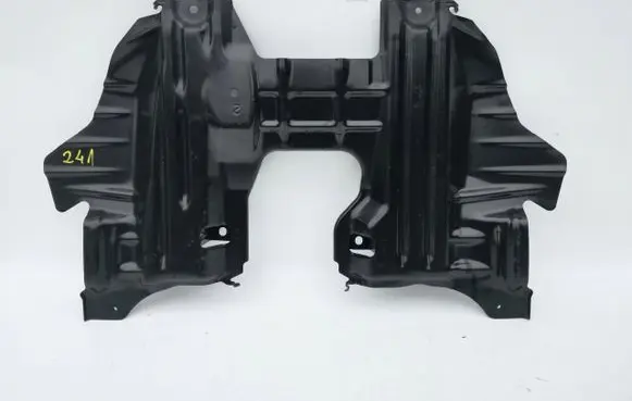 Engine splash shield/under tray