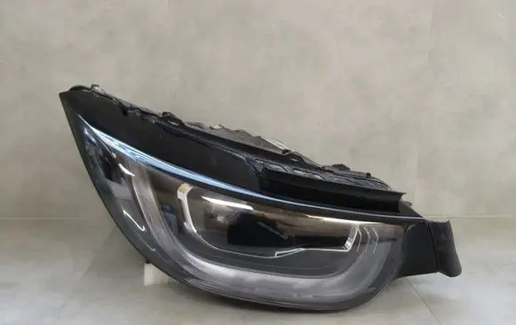 BMW i3 Headlight/headlamp 9853420
