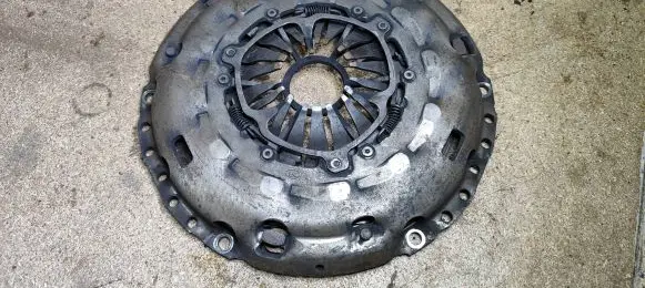 Opel Astra H Pressure plate F2600