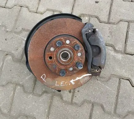 Seat Leon (5F) Front wheel hub spindle knuckle