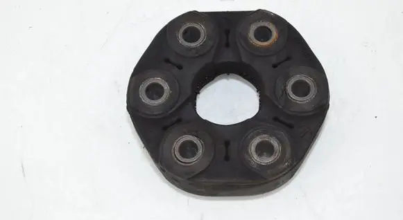 BMW 3 G20 G21 Rear prop shaft donut coupling/joint 9895600 26119895600 8845529
