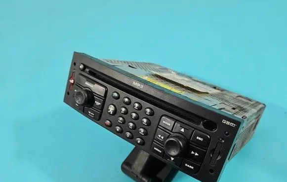 Peugeot 807 Radio/CD/DVD/GPS head unit 14009787XT IMPRK1583251