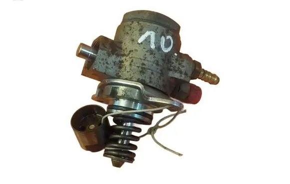 Audi A3 S3 8P Fuel line/pipe/hose 