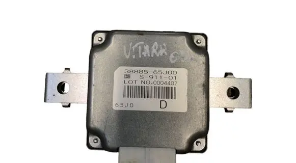 Suzuki Grand Vitara I Engine control unit/module 3888565J00 S91101