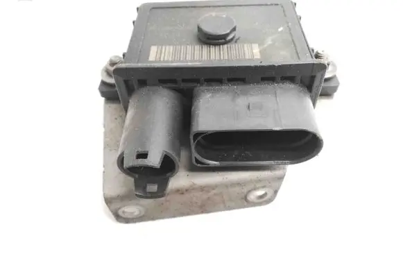 BMW X1 E84 Glow plug pre-heat relay 779800007