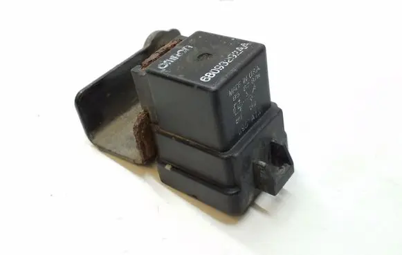 Dodge Grand Caravan Coolant fan relay 68093292AA 117AB208