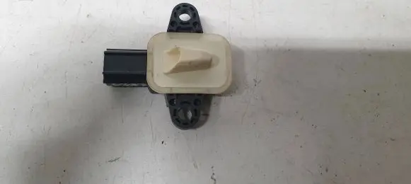 Volvo V60 Airbag deployment crash/impact sensor 30798030