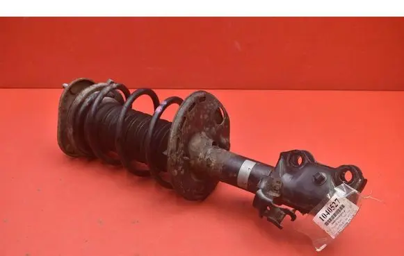 Toyota Auris E180 Front shock absorber/damper 