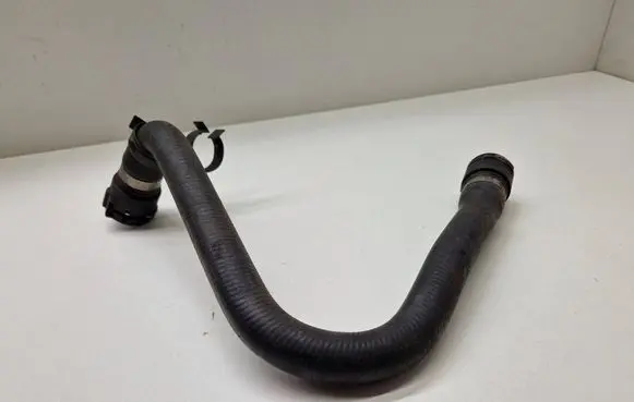 BMW 5 E60 E61 Engine coolant pipe/hose 6917697