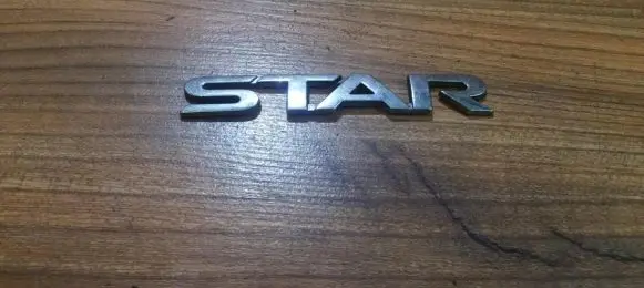 Manufacturer badge logo/emblem