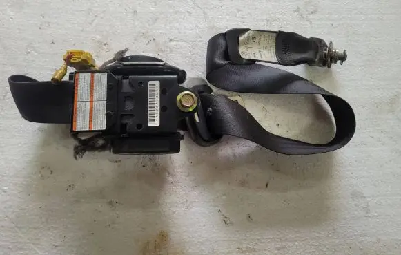 Honda Accord Front seatbelt NSB098GL08 0432072