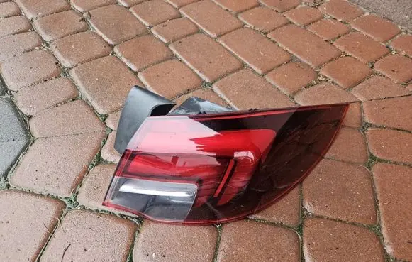 Opel Insignia B Rear/tail lights YR00147880
