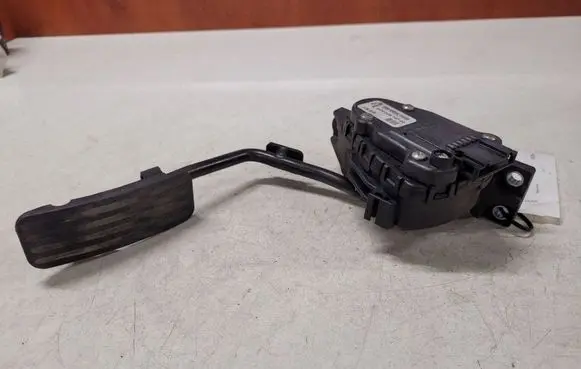 Jaguar S-Type Accelerator throttle pedal 2R839F836A 6PV00873700