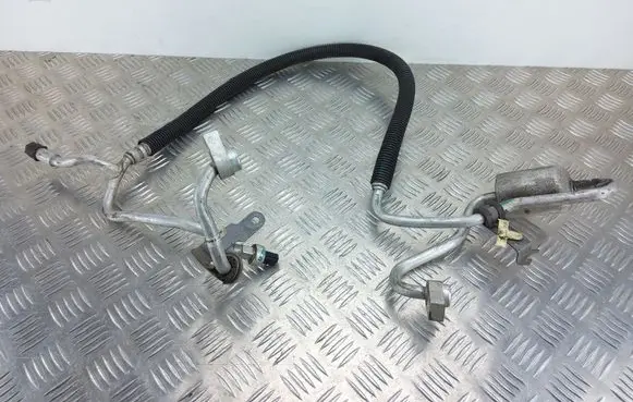 Ford Fusion II Air conditioning (A/C) pipe/hose DG9H19N601CB