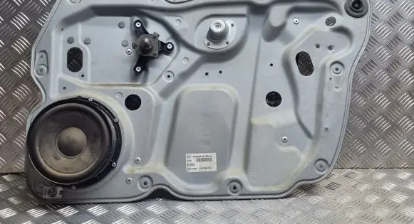 Volkswagen Caddy Front door manual window regulator 2K1837752BN 0652389924 211220061954