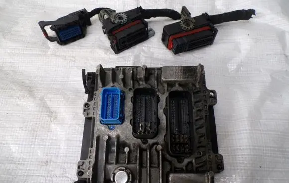 Opel Astra J Engine control unit/module ECU 55486549