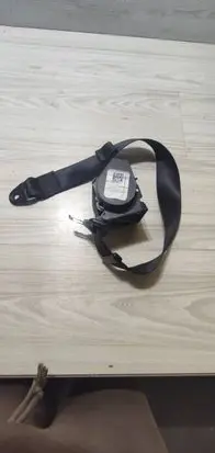 Rear seatbelt