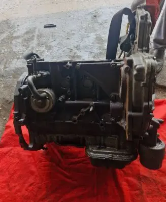 Nissan Almera Tino Engine block 