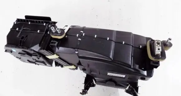 Interior heater climate box assembly