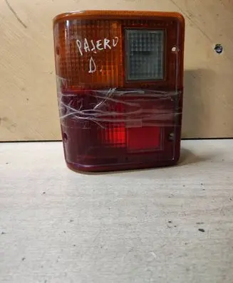 Mitsubishi Pajero Rear/tail lights 0436772R