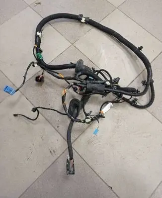 Tesla Model Y Front door wiring loom 148905200D 148904400E