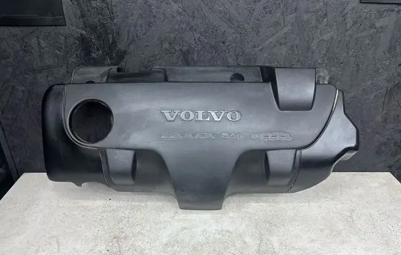 Volvo XC70 Engine cover (trim) 08653495