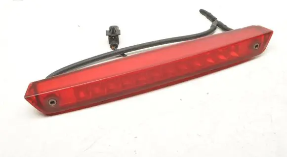 Opel Antara Third/center stoplight 