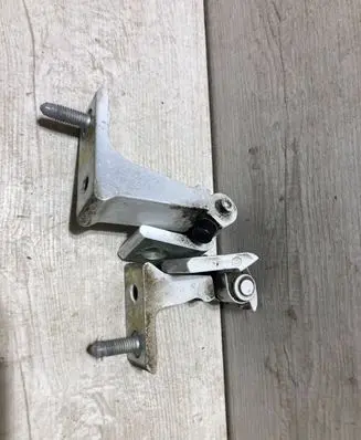 Audi A4 S4 B9 Front door hinge set 