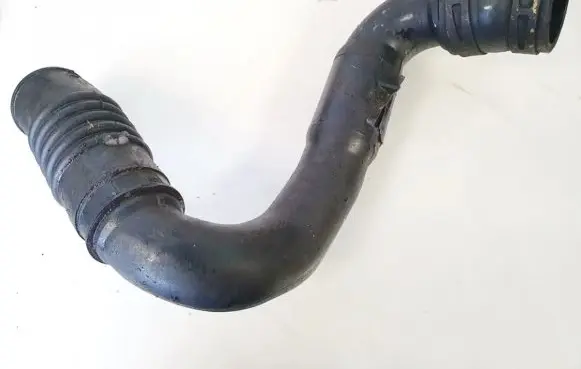 Mazda 626 Intercooler hose/pipe rf2a13331