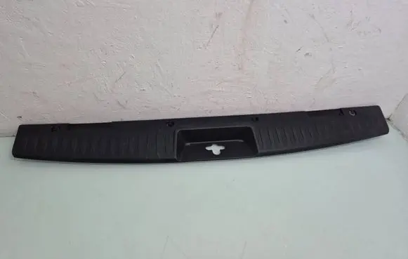 Dodge Grand Caravan Trunk/boot sill cover protection P0ZR38DX9AC