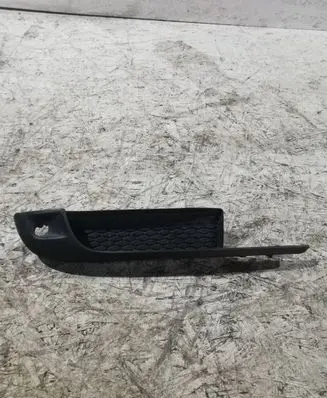 Porsche Macan (95B) Front bumper lower grill 95B807824 1Z8208896