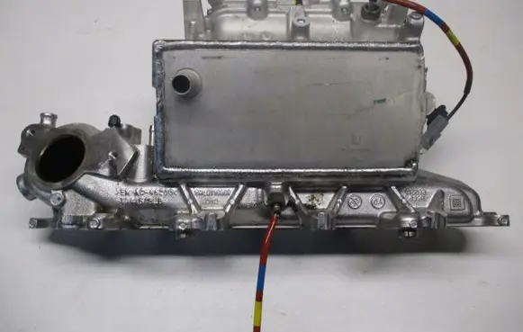 Renault Koleos II Intake manifold 147369928R