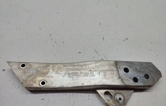 Mercedes-Benz E W213 Radiator support slam panel bracket A2136206300 Z12Q07 T49418AJ