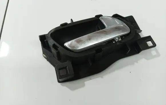 Peugeot 407 Rear door interior handle 