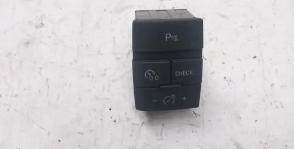 Audi Q7 4L Parking (PDC) sensor switch 4L2927123A