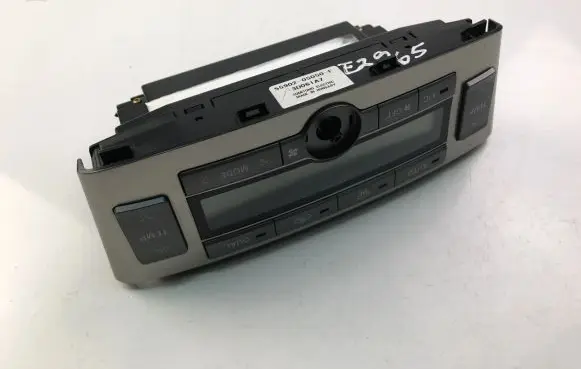 Toyota Avensis T250 Interior fan control switch 5590005140