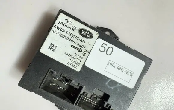 Jaguar XJ X351 Tailgate/trunk control unit/module AW9314B673AH 927500104 9275001040873801