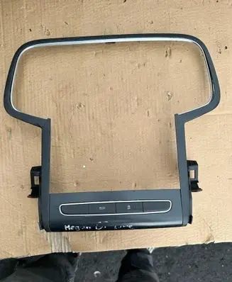 Renault Megane IV Panel trim brak