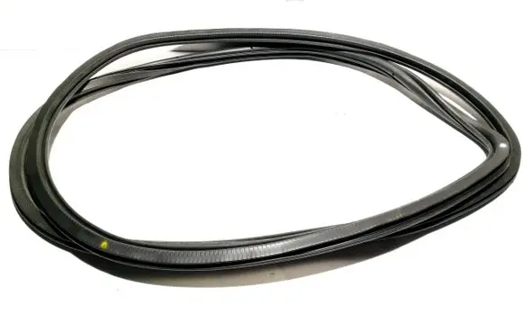 Audi Q7 4L Front door rubber seal 4L0831721
