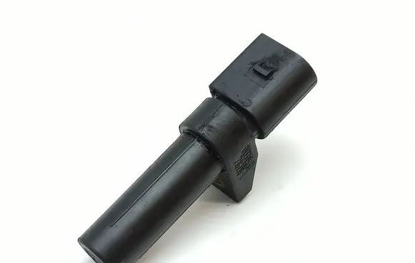 Mercedes-Benz C W203 Crankshaft position sensor 0031532828