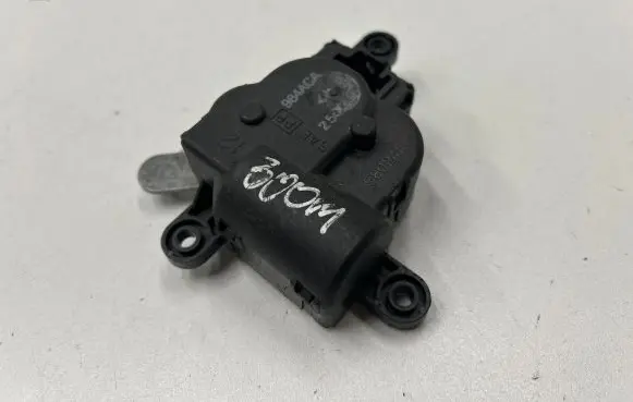 Chrysler 300M Air flap motor/actuator 984ACA 58024E 25000