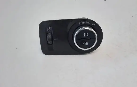 Opel Crossland X Light switch 39050763