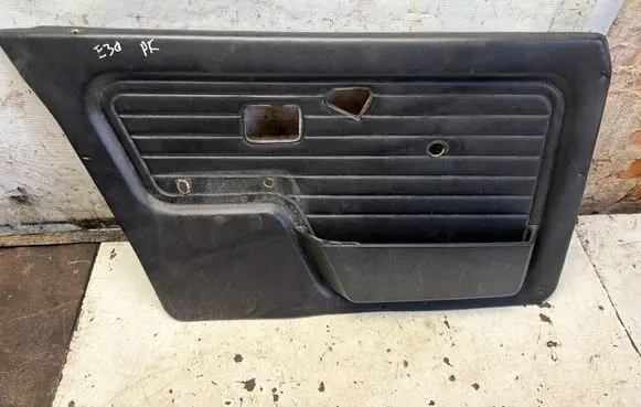 BMW 3 E30 Front door card panel trim