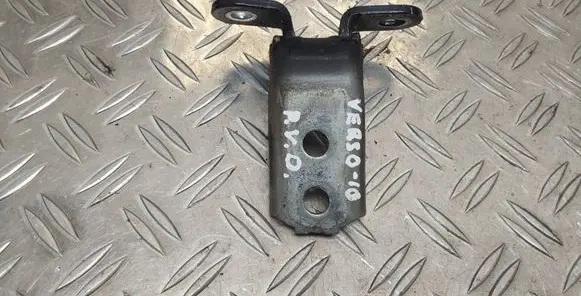 Toyota Verso Front door upper hinge