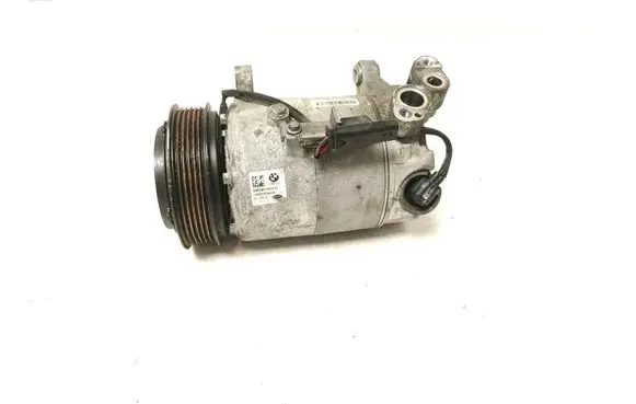 BMW X1 F48 F49 Air conditioning (A/C) compressor (pump) 6811432
