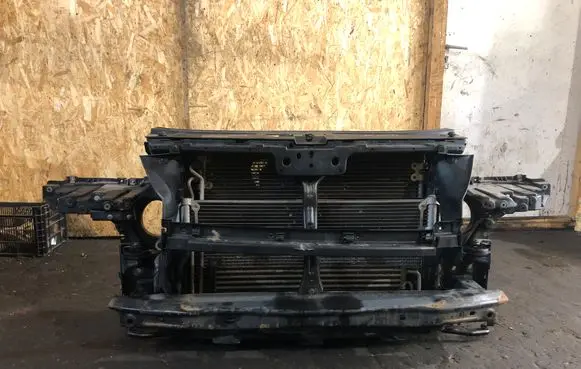 Volkswagen Touareg I Radiator support slam panel 1137328172 0130706202 7L0181202