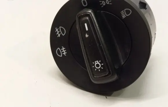 Skoda Octavia Mk3 (5E) Light switch 5E0941431F