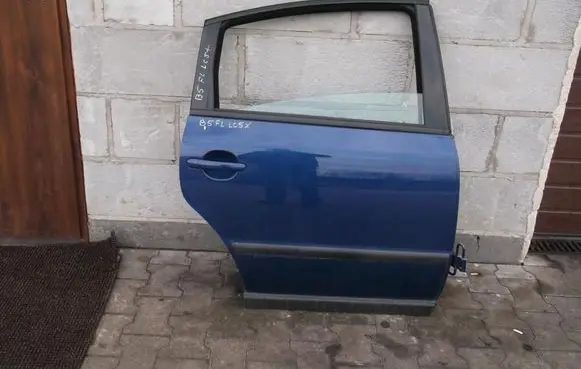 Volkswagen PASSAT B5.5 Rear door 