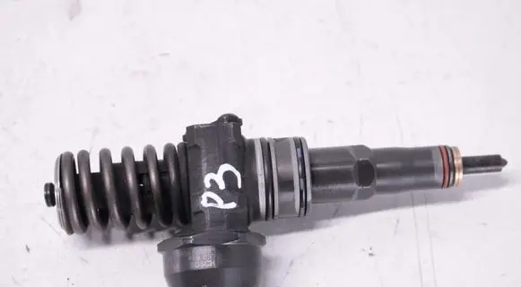 Audi A4 S4 B7 8E 8H Fuel injector 038130073BJ 0414720229