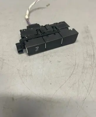 Volkswagen Golf VII Parking (PDC) sensor switch 5G1927238E